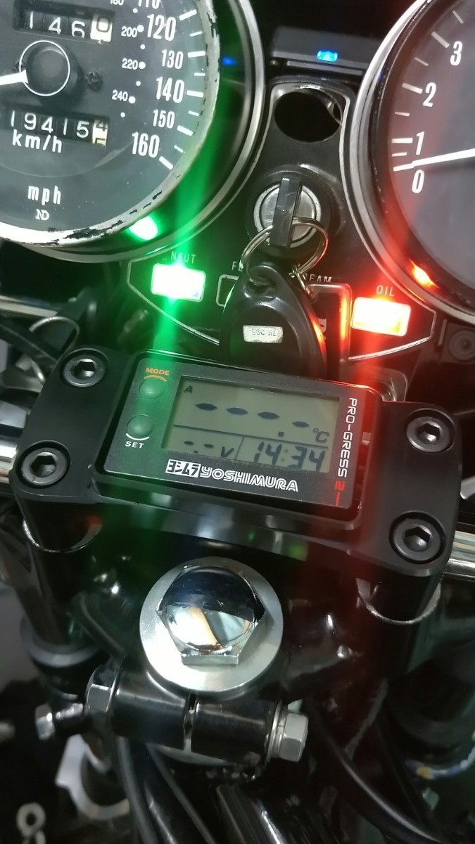 2年保証』 カワサキ Z1 Z2 Z系 ハンドルクランプ用専用ネジ4本セット