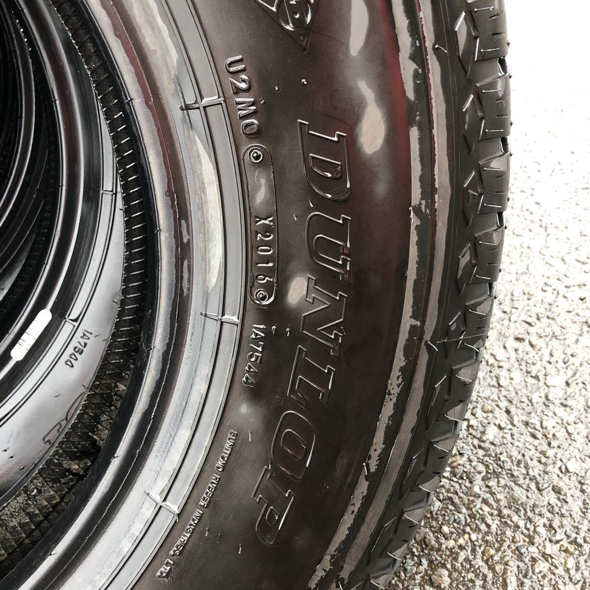 205/85R16 ダンロップ 2015年式　4本セット：15000円_画像3