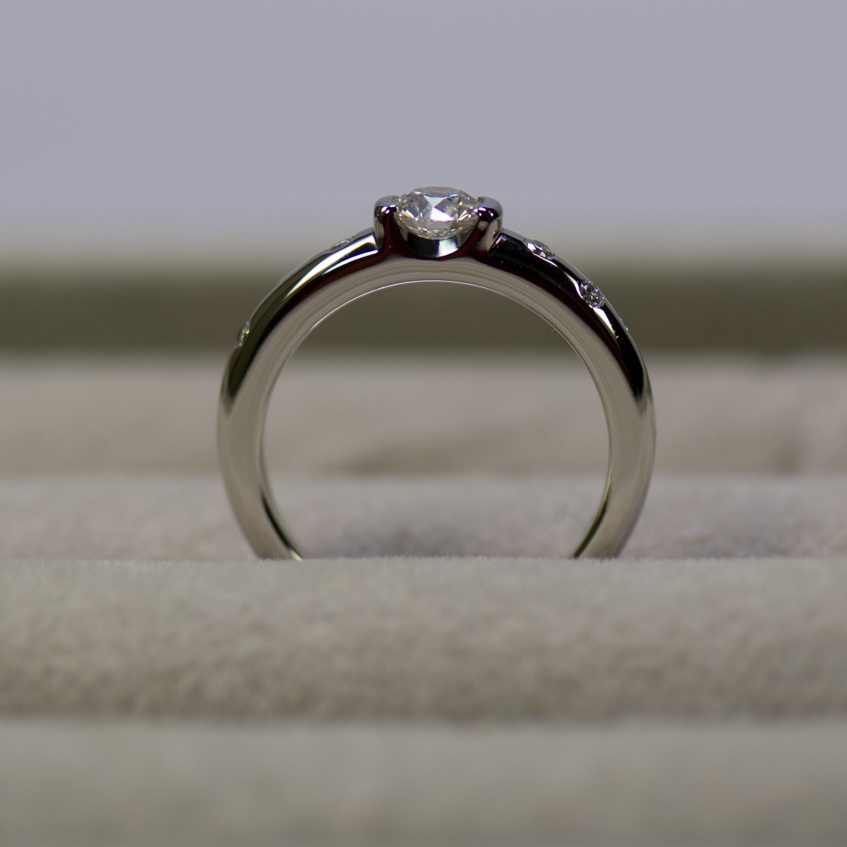 スタージュエリー Pt950 0.355ct 0.07ct ダイヤモンドリング