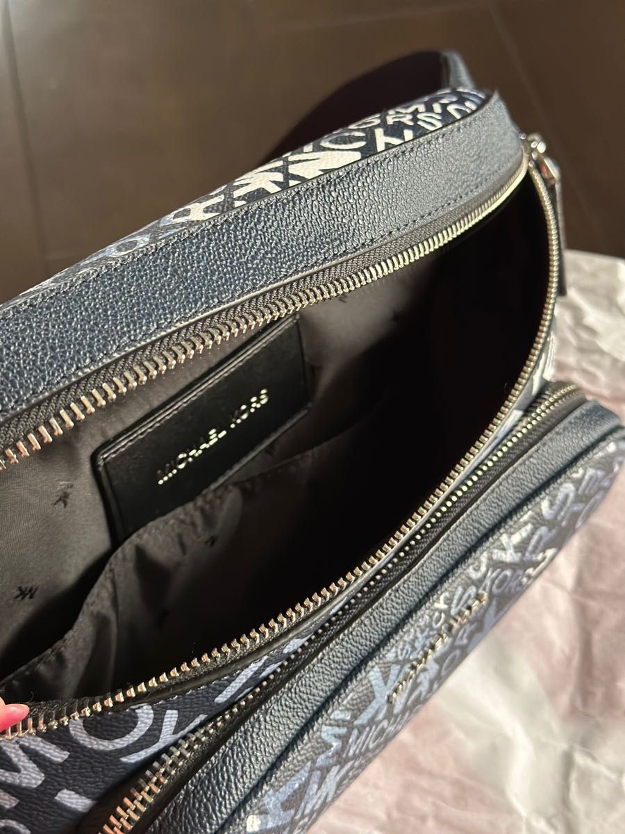 マイケルコースCOOPER UTILITY BELT BAG&二つ折り札入れ|PayPayフリマ