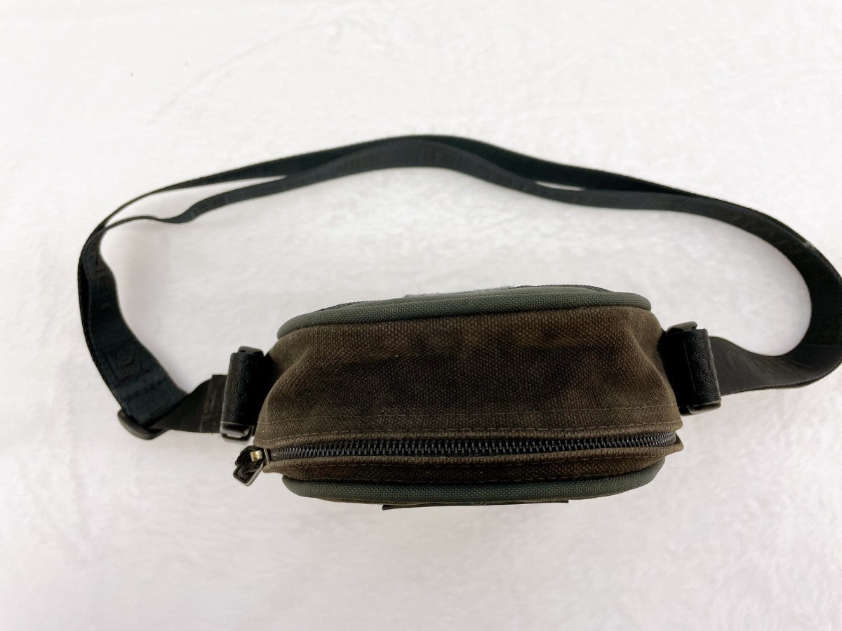 CHANEL シャネル スポーツライン キャンバス ショルダーバッグ
