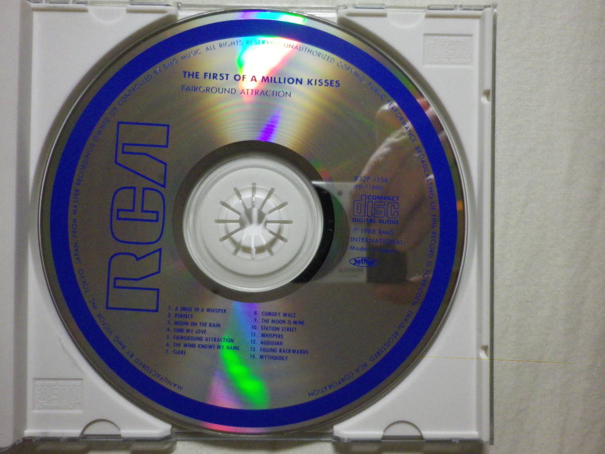 『Fairground Attraction/The First Of A Million Kisses(1988)』(1988年発売,R32P-1156,廃盤,国内盤帯付,歌詞対訳付,Eddie Reader)_画像3