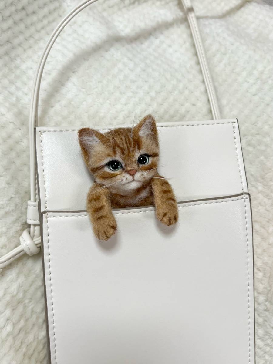 chico* 羊毛フェルト 猫 * 茶トラちゃん ブローチ *・ ネコ