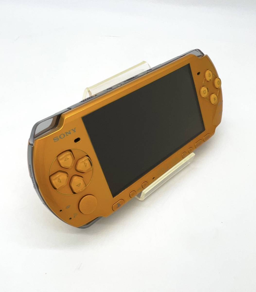 PSP「プレイステーション・ポータブル」 バリュー・パック ブライト・イエロー (PSPJ-30003) 【メーカー生産終了】【極美品】 