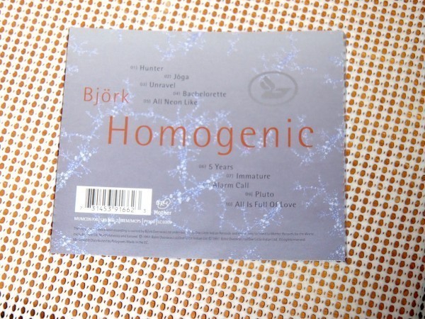 廃盤 EU初出盤 Bjork ビョーク Homogenic ホモジェニック / Pluto 収録 名盤 / Mark Bell ( LFO ) Howie B una ( Siggi String Quartet )