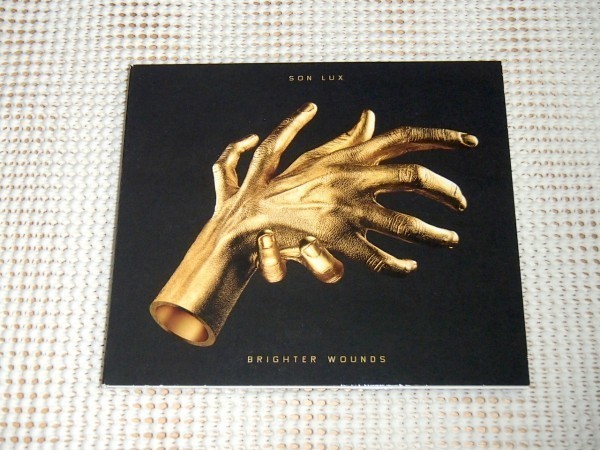 Son Lux Brighter Wounds / City Slang / Ryan Lott ( Sisyphus )+ Rafiq Bhatia + Ian Chang/ Nicolas Jaar と Anohni を合わせた様な秀作