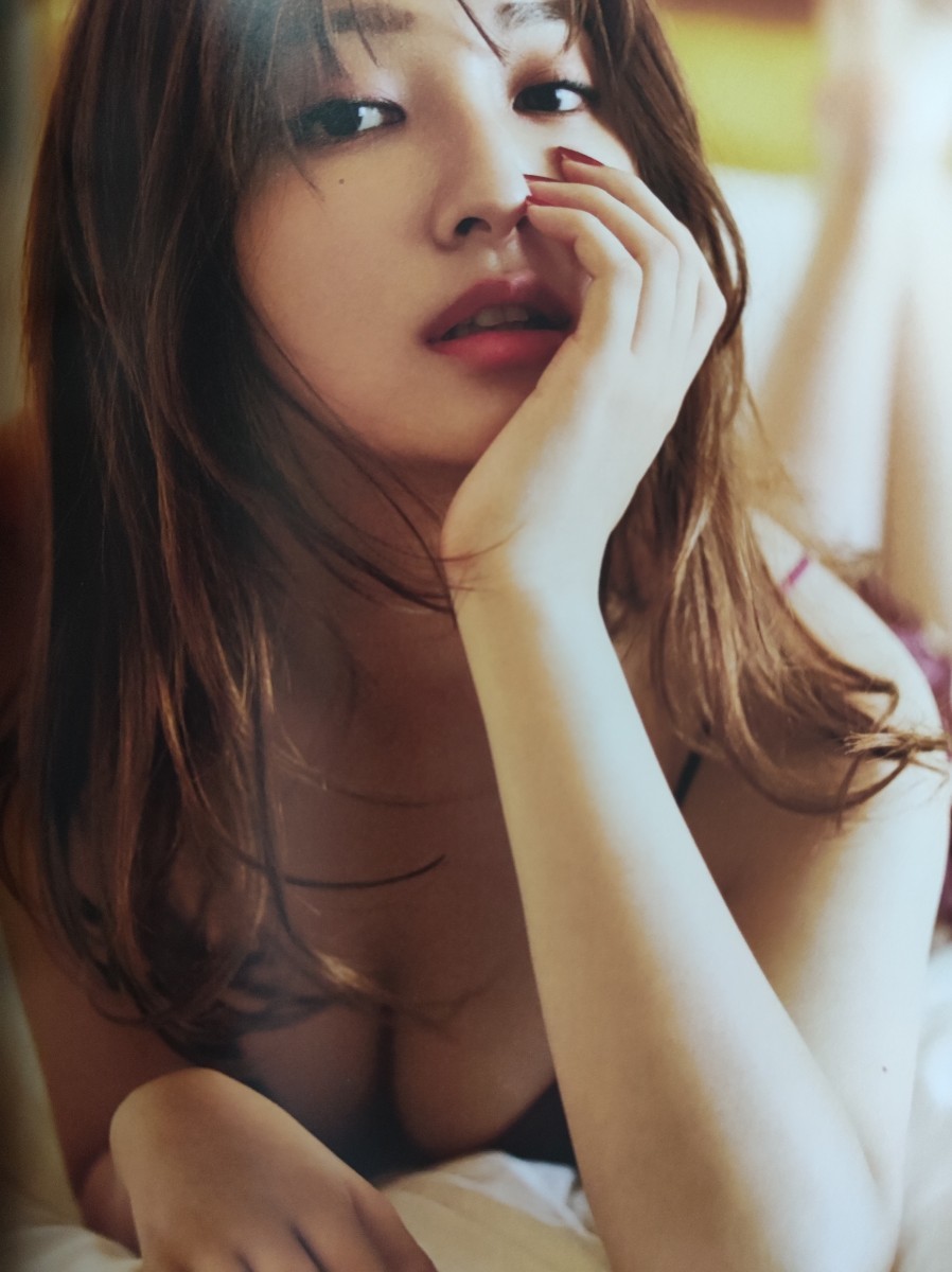 専門店では 吉川愛 写真集 Neroli ポストカード付き iauoe.edu.ng