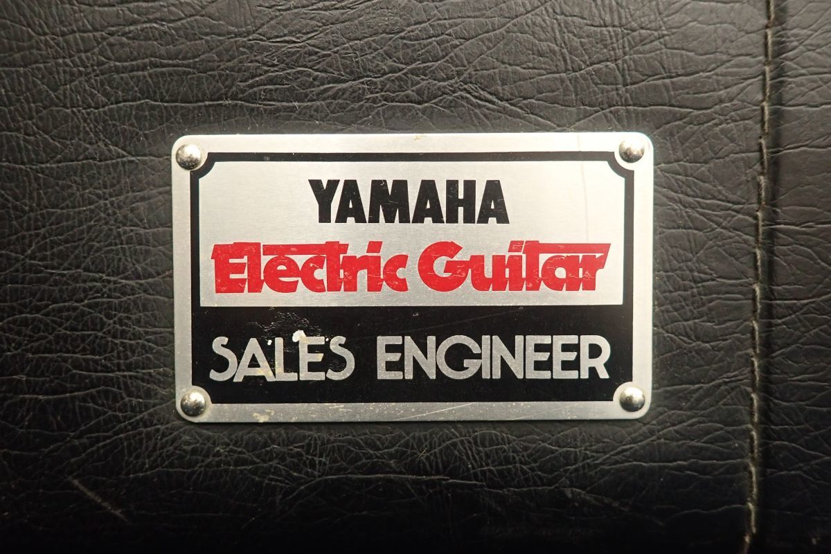 ▼YAMAHAロゴプレート付き アタッシュケース YAMAHA Electnic Guitar SALES ENGINEER▼バッグ/ハードケース/レトロ/当時物//消費税0円_画像2