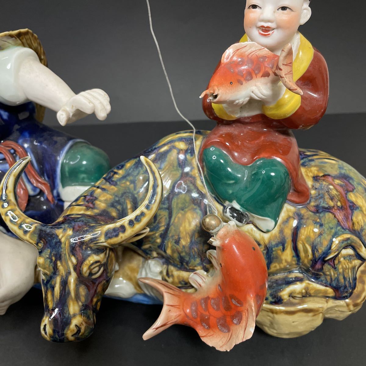 再×14入荷 中国美術 手描き粉彩 景徳鎮彫塑瓷厂銘 粉彩 財神 大置物 美