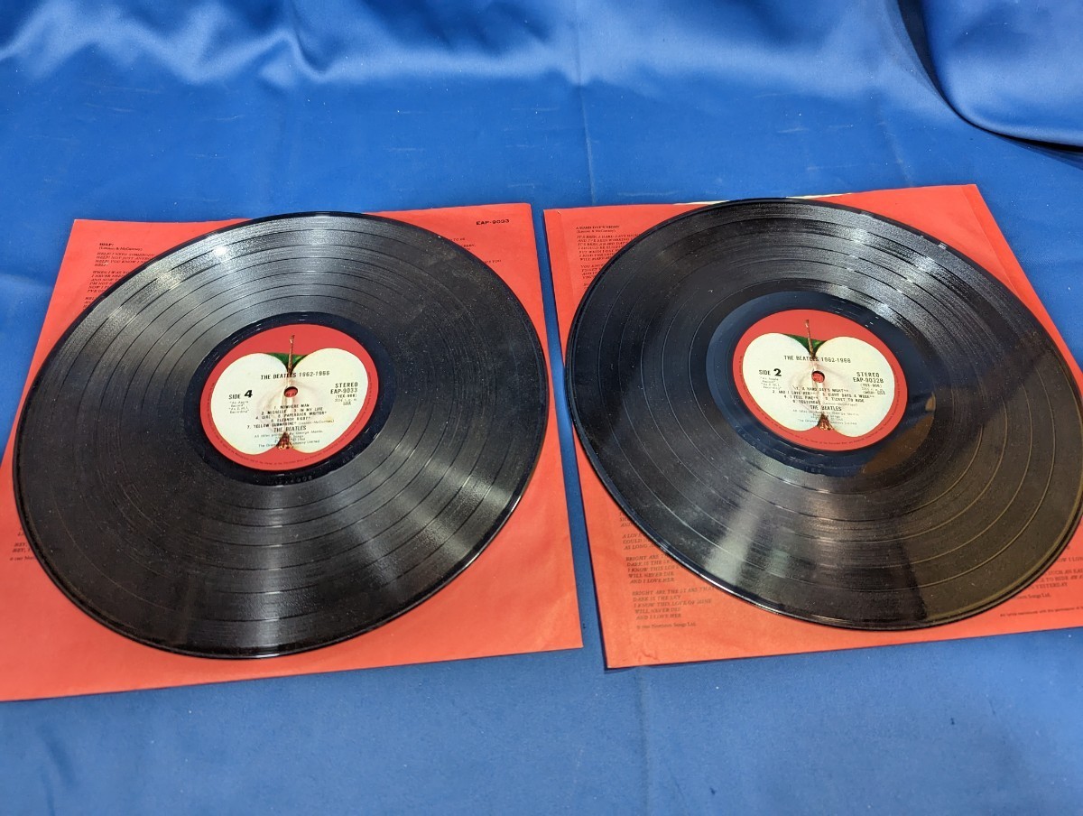 帯付 LP ザ・ビートルズ 1962年〜1966年 特典 ポスター 解説書 ディスコグラフィー レコード盤 THE BEATLES 昭和レトロ 洋楽 _画像6