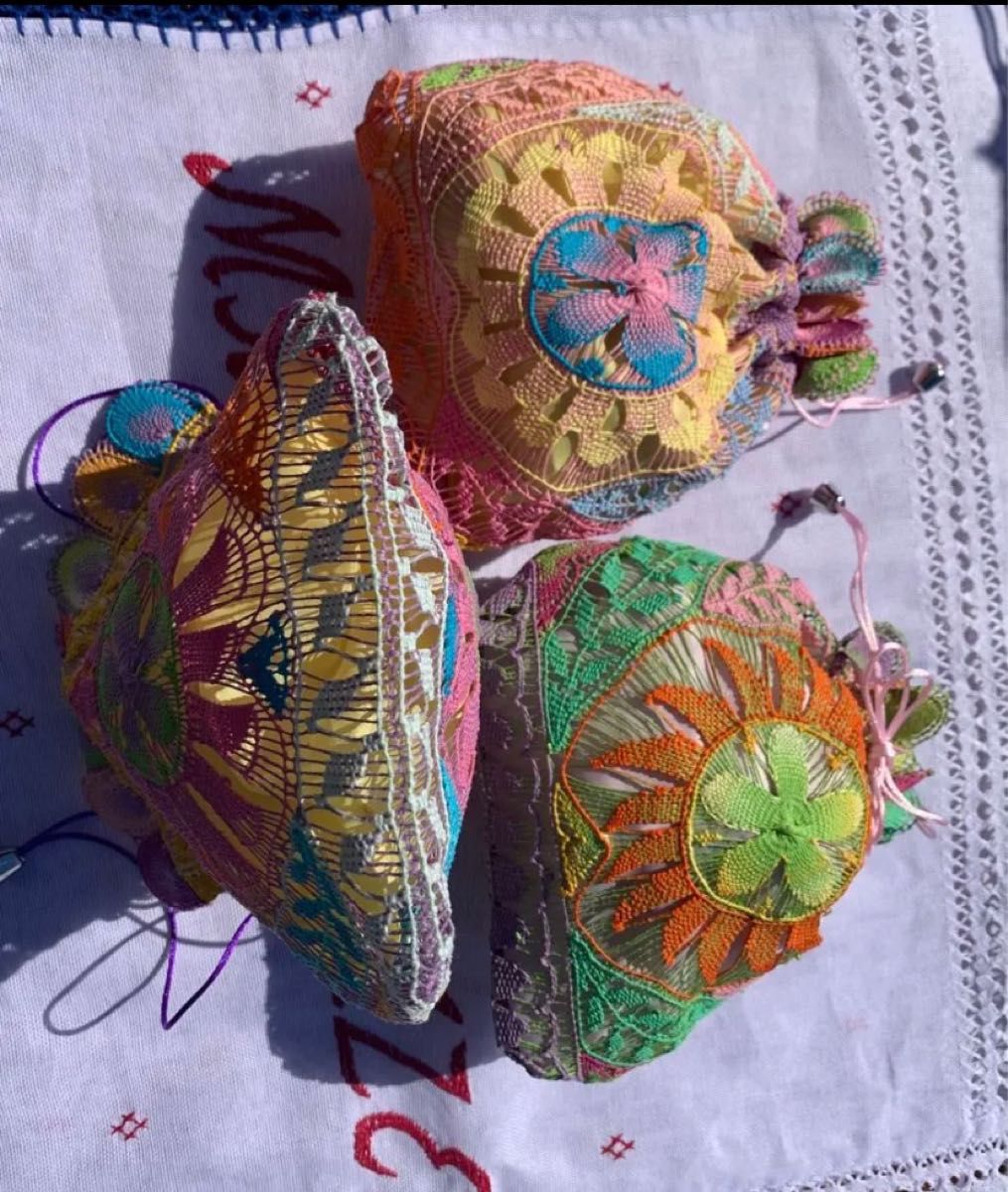 パラグアイ　ニャンドゥティ刺繍　巾着　南米エスニック