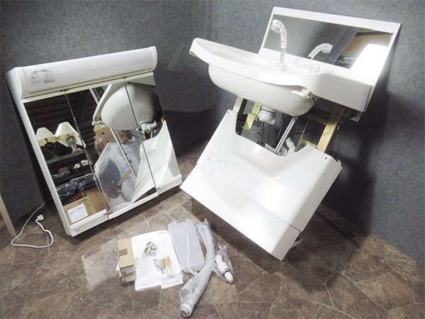 □展示品□未使用品□TOTO□座・ドレッサー□W75□三面 □展示品□未使用品□TOTO□座・ドレッサー□W75□三面
