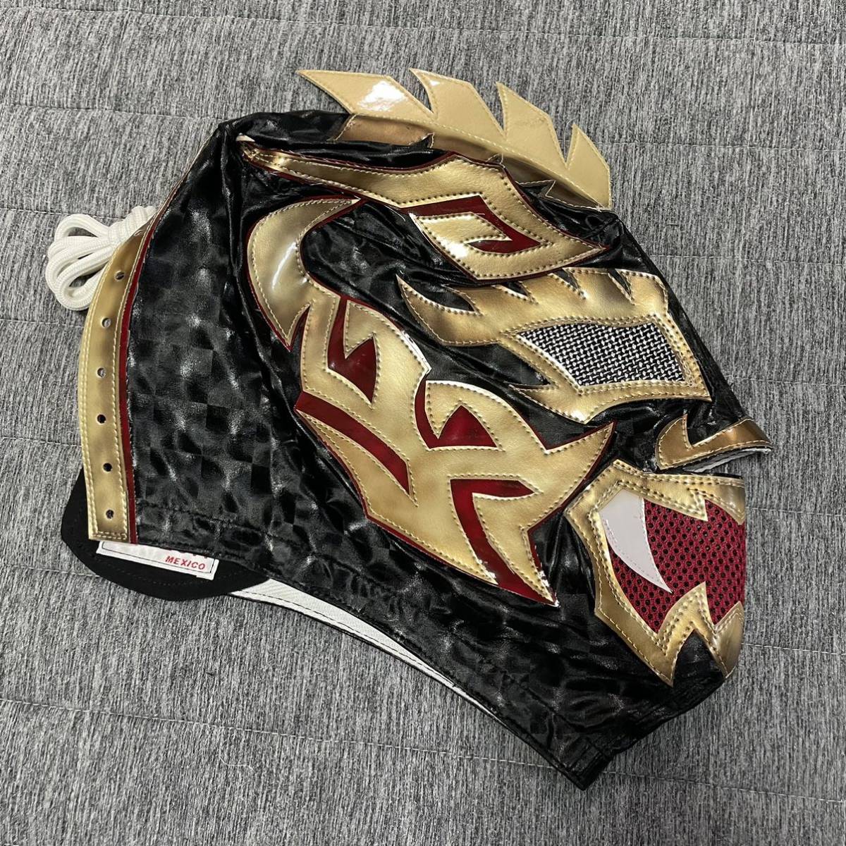 ジ・ウインガー 本人使用済 試合用 プロレス マスク | julianahasse.com.br
