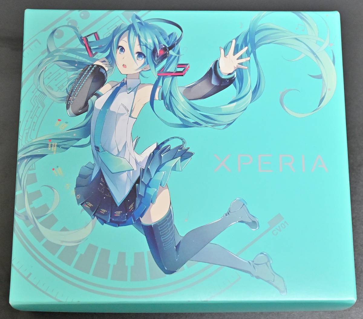 美品】SONY Xperia A SO-04E 初音ミクモデル 動作確認済