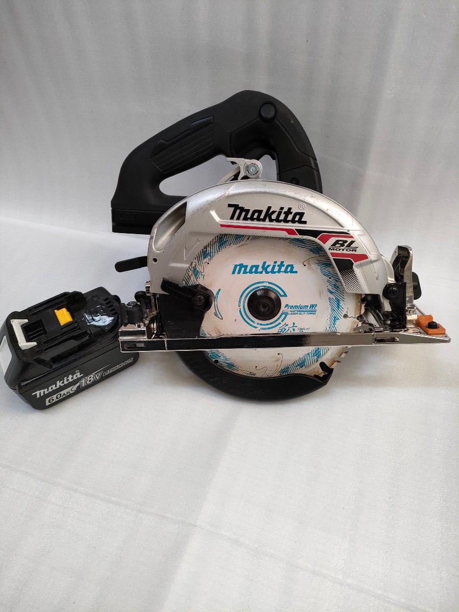 makita マキタ 充電式マルノコ HS631D 6.0Ah.バッテリー付 ベース新品交換 整備済 鮫肌チップソー付
