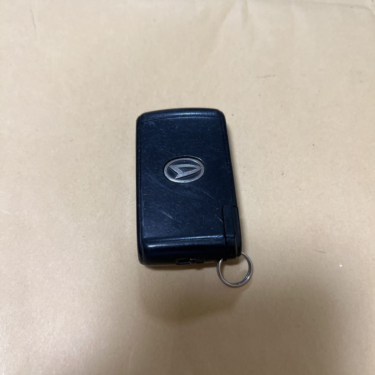  бесплатная доставка * Daihatsu Tanto оригинальный "умный" ключ 3 кнопка L375S L385S дистанционный ключ электрический скользящий 007YUU LO499 70