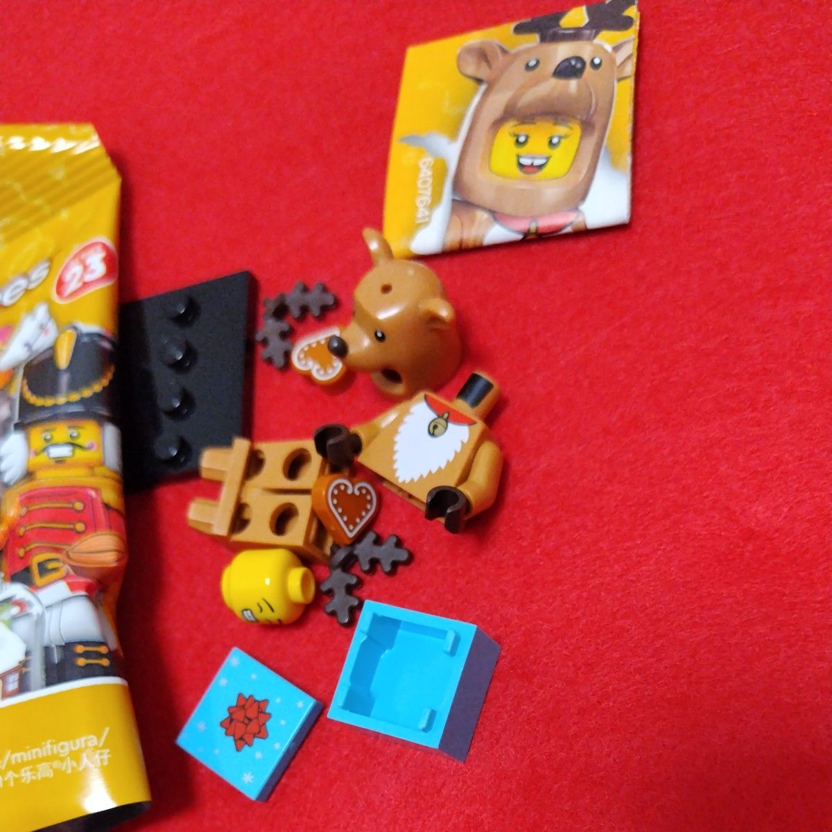 LEGO正規品 ミニフィギュア シリーズ23 トナカイ お菓子|PayPayフリマ