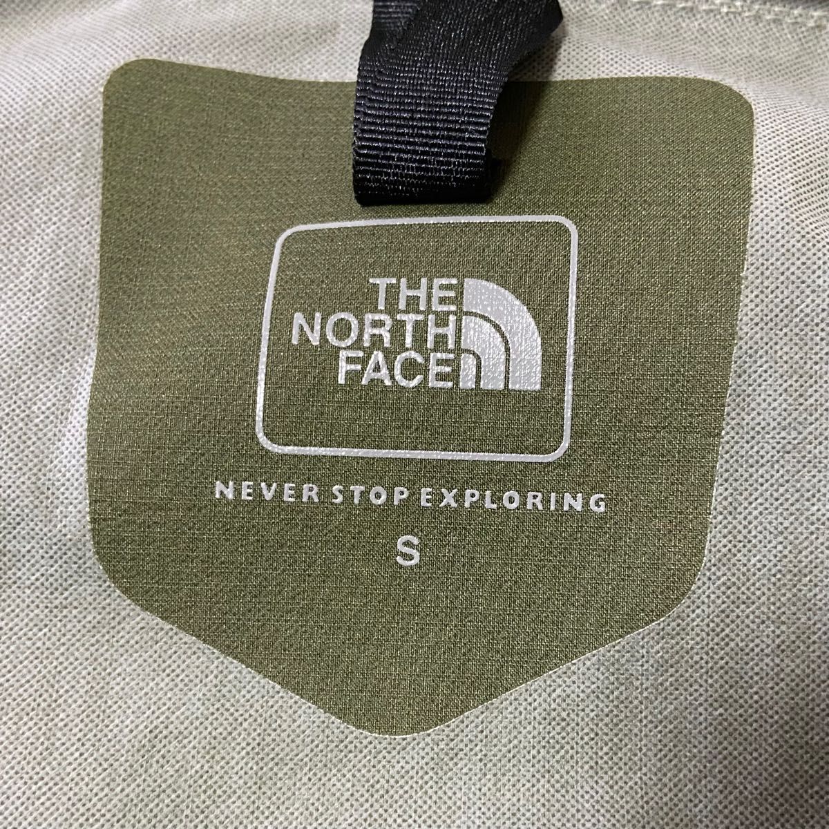 THE NORTH FACE ザノースフェイス ナイロンジャケット カーキ