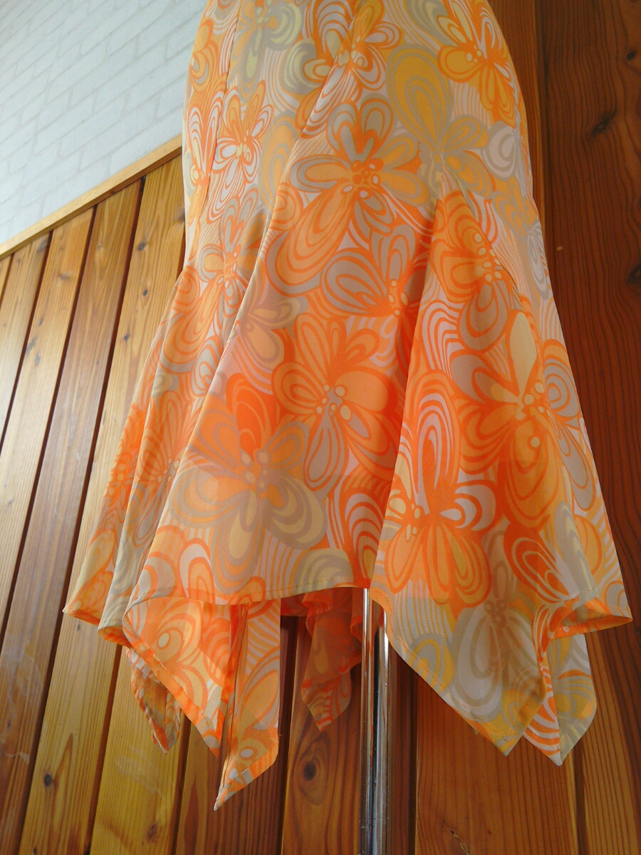  сверху товар 22 OCTOBRE женский цветочный принт шифон юбка 36 S размер ранг orange цвет колени длина русалка сделано в Японии Tokyo стиль танцевальный костюм тоже A