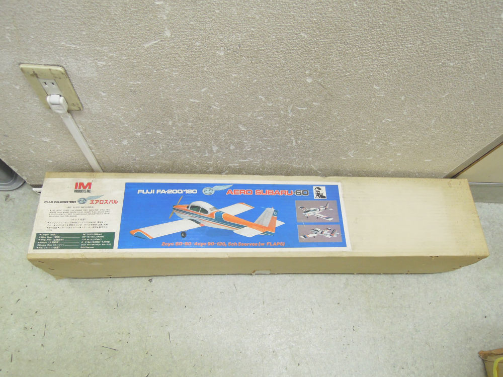 2708 未組立 IM FUJI FA-200/180 AERO SUBARU エアロスバル 60