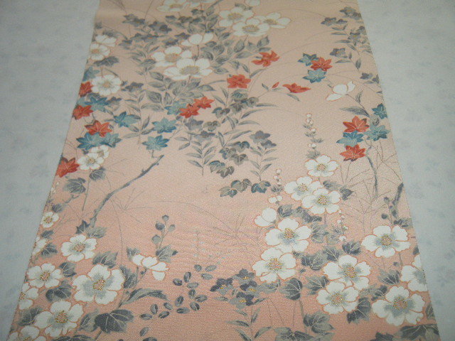 古布373:ピンク色 暈し 正絹 色々な花・ヱ霞の図 172 古布373:ピンク色 暈し 正絹 色々な花・ヱ霞の図 172