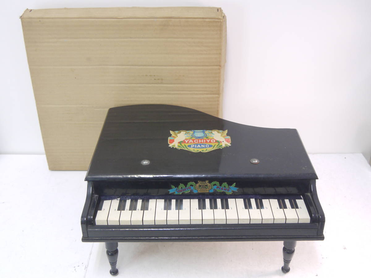 195 YACHIYO PIANO 八千代ピアノ 箱付 レトロ アンティーク ビンテージ 当時物 木製　希少　玩具　装飾_画像1