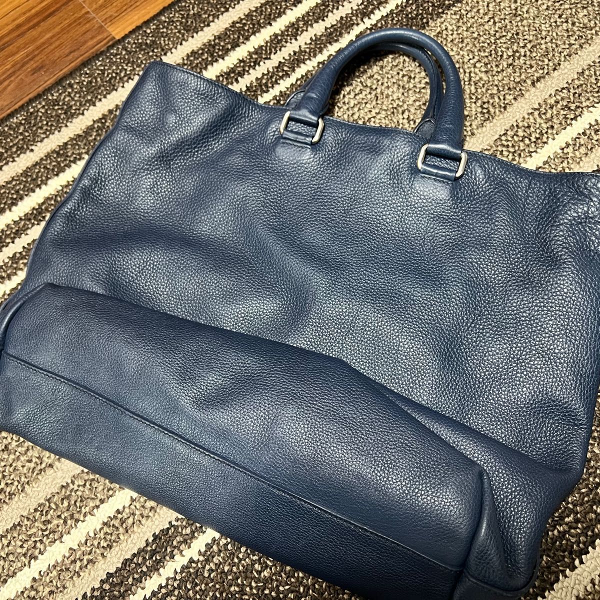 PRADA レザー トートバッグ 国内直営店購入 | noonanwaste.com