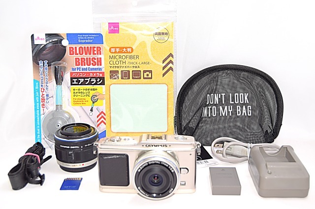 美品手ブレ補正オリンパス PEN E-P1 シルバーツインレンズ
