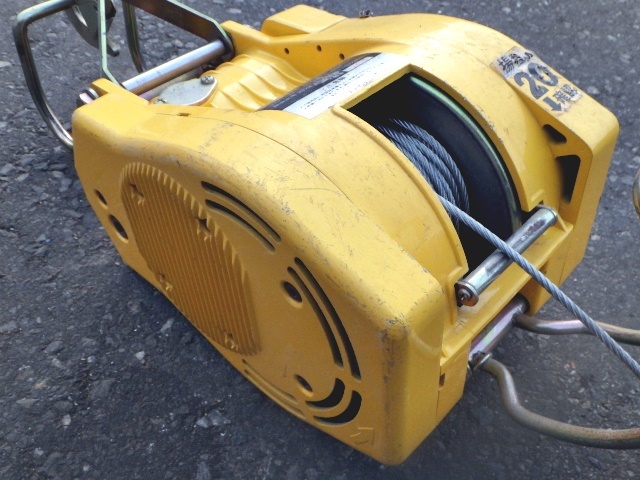 トーヨーコーケン 60kg荷揚梯子 ウインチ TK62 揚程10m 新でん