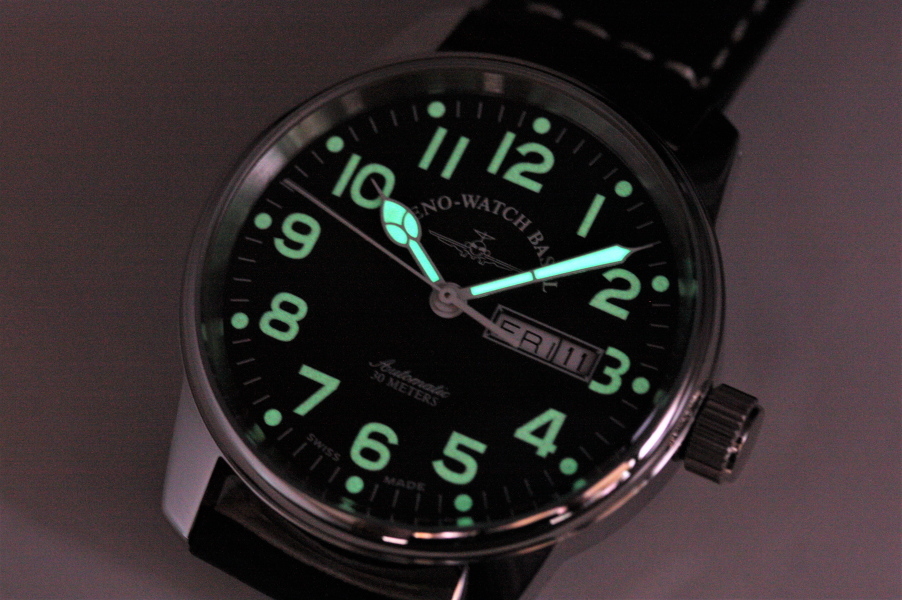 在庫処分価格 スイス製ZENO WATCH BASEL ゼノウォッチ・バーゼル