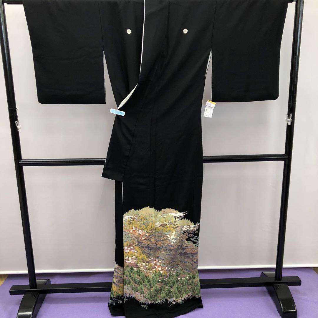 2827 黒留袖 剣方喰 紋 翠晶 松竹梅 里山 落ち着いた 湖 | www