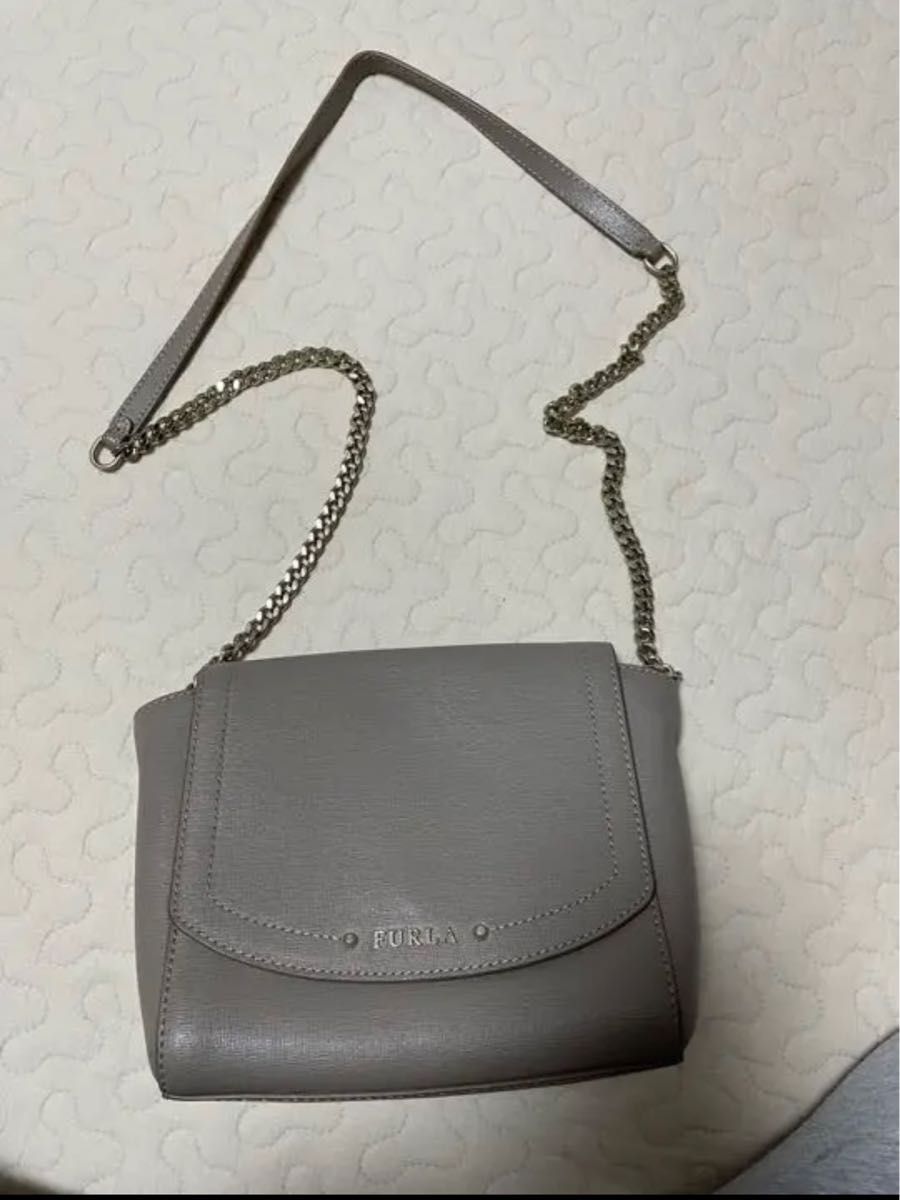 FURLA フルラ チェーンショルダーバッグ
