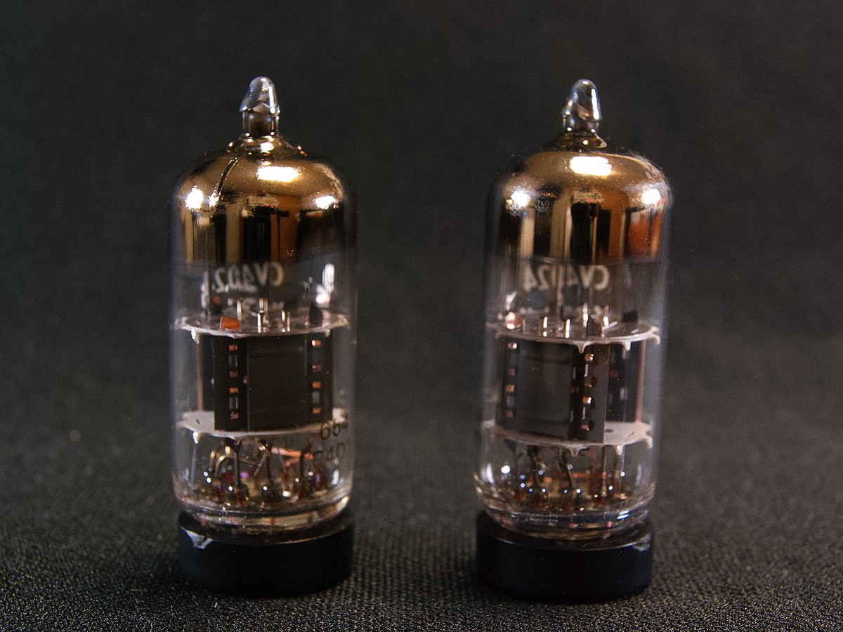 Yahoo!オークション - Mullard CV4024 (ECC81/12AT7) NIB品ペア Yahoo!オークション - Mullard CV4024 (ECC81/12AT7) NIB品ペア