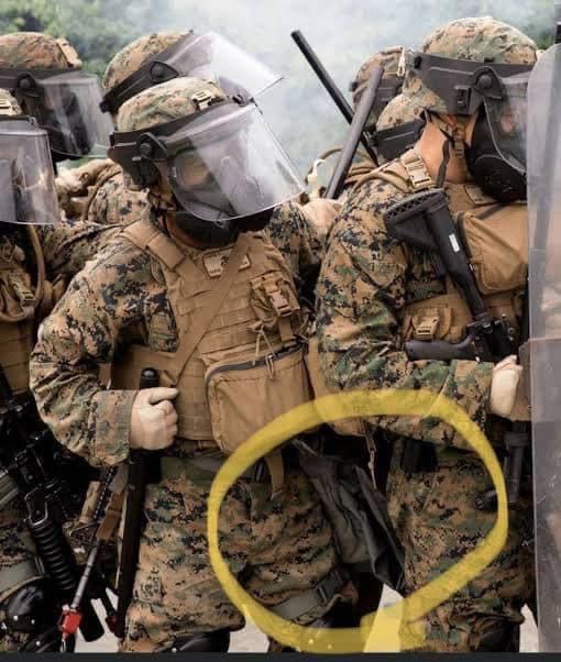 米軍放出品　実物　M50 ガスマスクバッグ　中古　アメリカ軍_画像7
