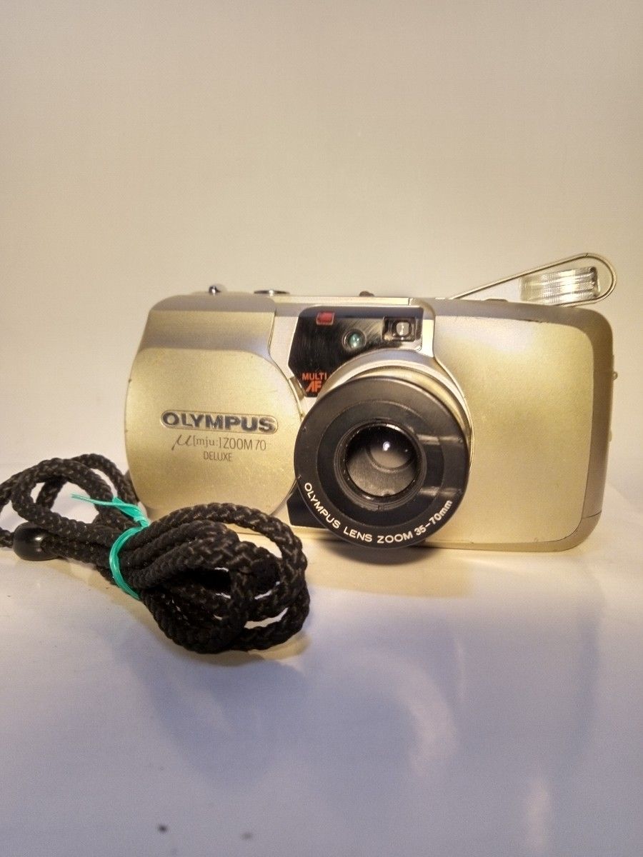 Olympus Mju Zoom  Deluxeフィルムカメラ オリンパス ミュー 実用