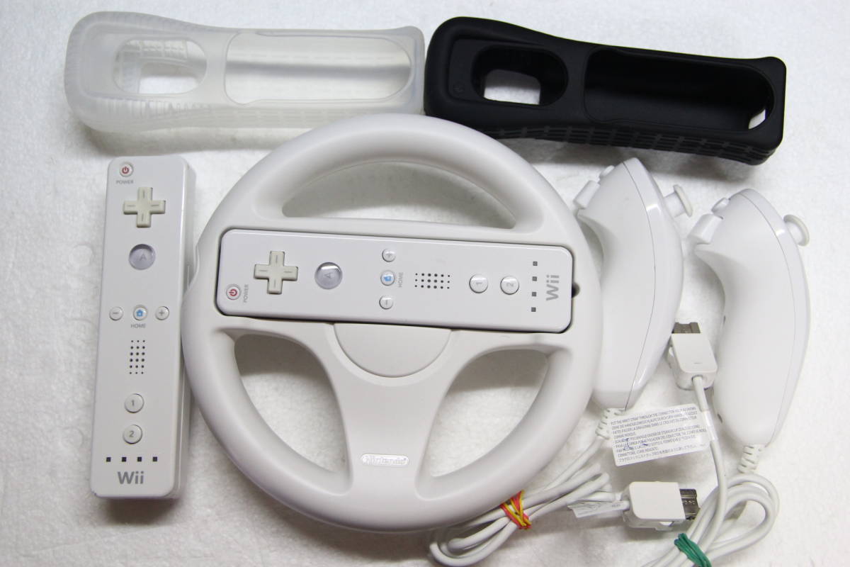 Wiiリモコンまとめて7個セット W1 リモコン/ヌンチャク/ジャケット/ハンドルセット 任天堂純正/動作品 Wiiリモコンまとめて7個セット W1 リモコン/ヌンチャク/ジャケット/ハンドルセット 任天堂純正/動作品