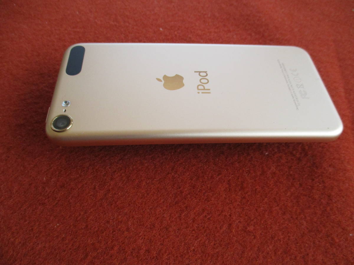 Apple ipod touch 第6世代 MKHT2J/A 32GB ゴールド 純正充電器 ケーブル イヤホン付き_画像9