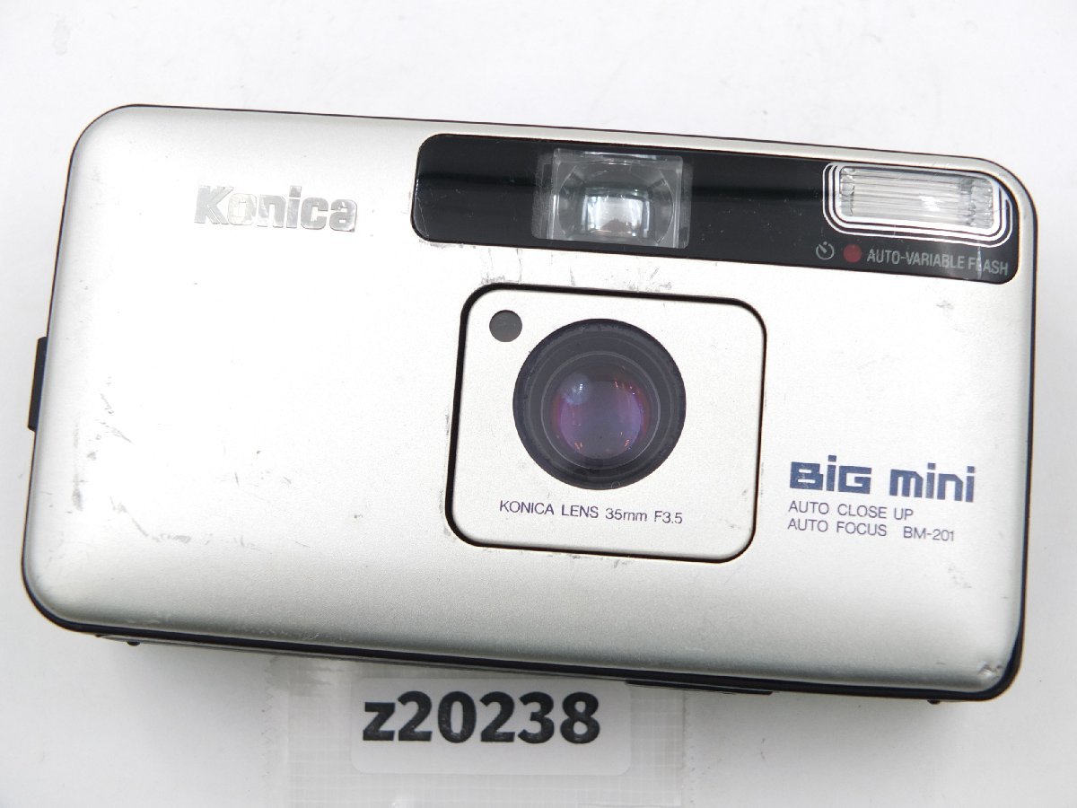 注目ブランド 【z20238】KONICA コニカ BIG MINI ビッグミニ BM-201 コンパクトフィルムカメラ シルバー 通電確認のみ コンパクトカメラ