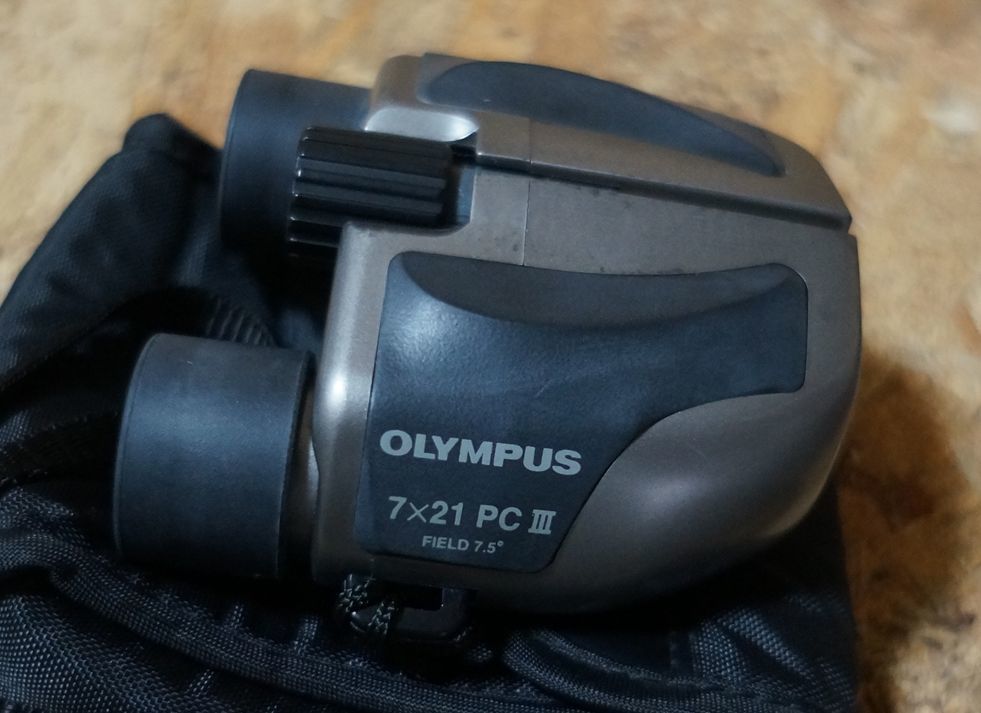 OLYMPUS 7×21 PC Ⅲ FIELD 7.5° Junk Olympus binoculars 