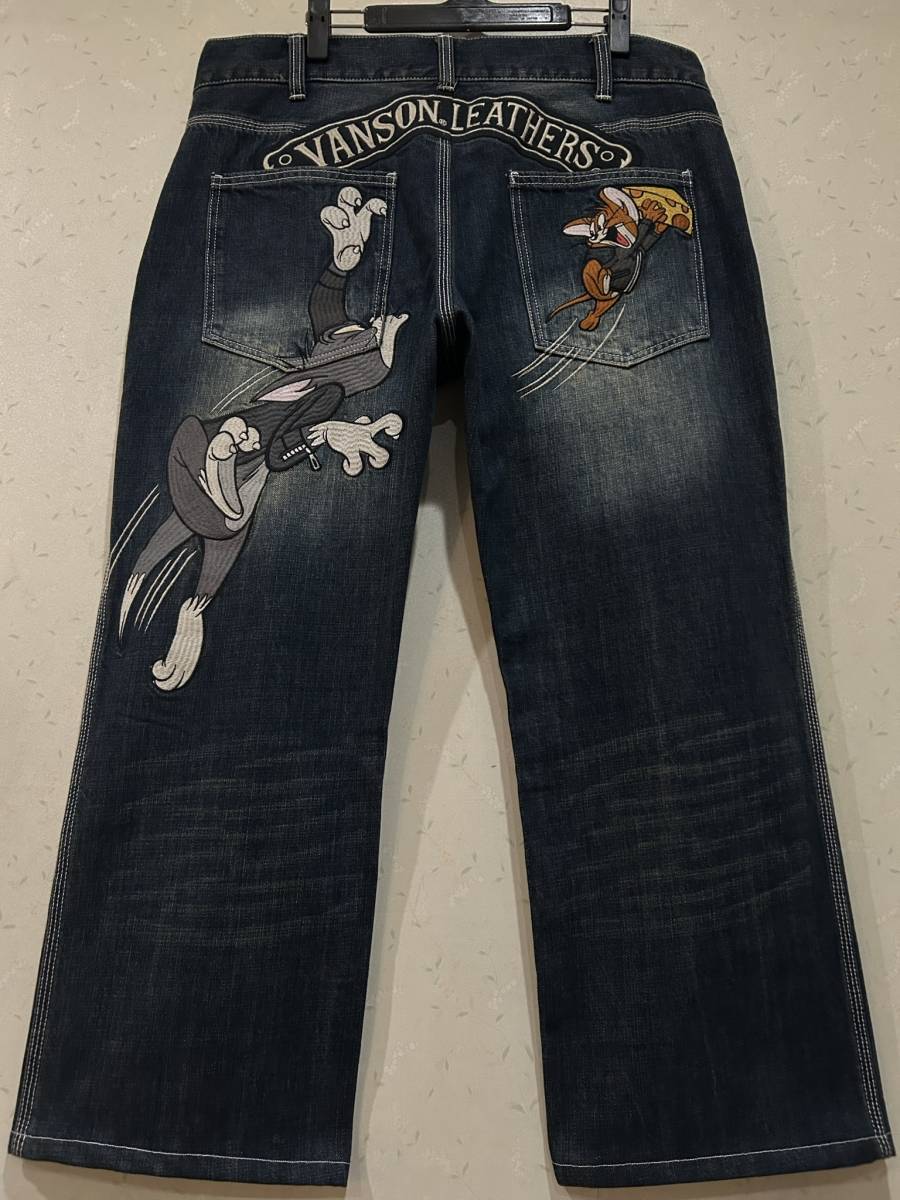 ※バンソン VANSON TOM＆JERRY トムとジェリー 刺繍＆ロゴパッチ刺繍 スタッズデニムパンツ 濃いインディゴ 大きいサイズ 36 BJBC.D_画像1