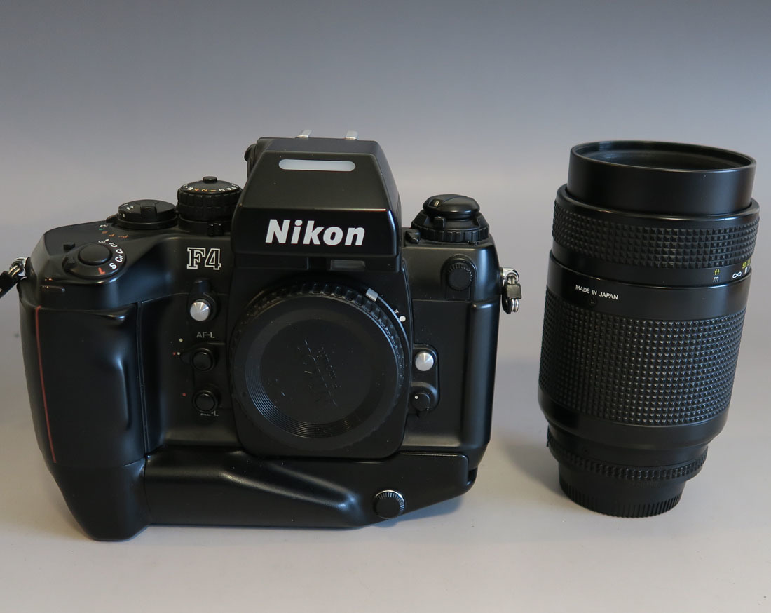 354 Nikon F4 AF一眼レフ フイルムカメラ AF NIKKOR レンズ 70-210mm 1:4-5.6 動作未確認 ジャンク扱い  1円～