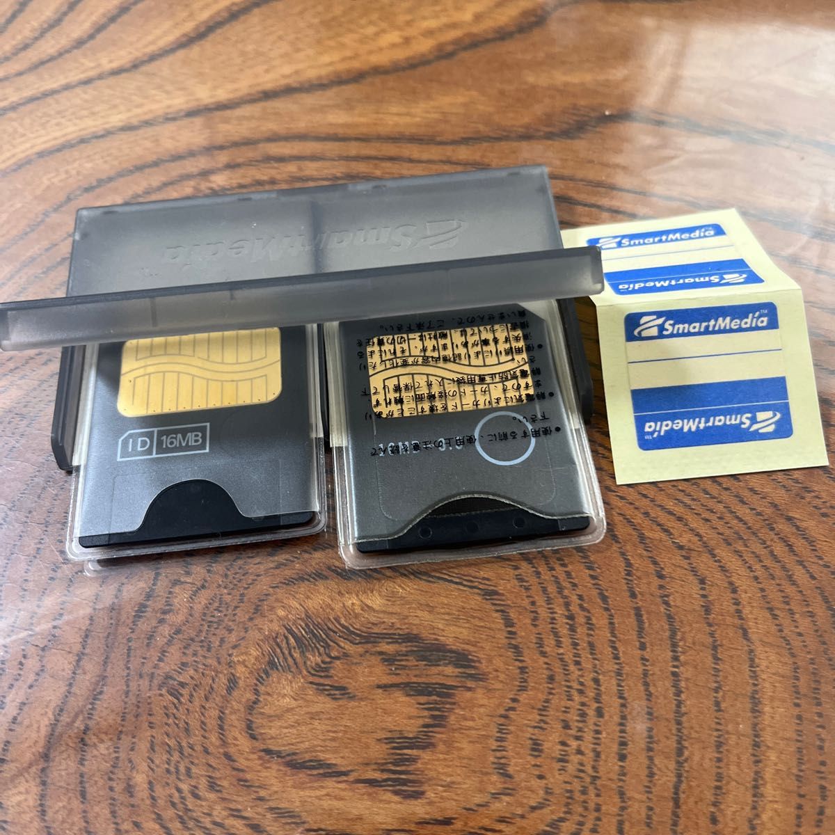 中古品 スマートメディア SmartMedia メモリーカード 16MB 2枚 中古品 スマートメディア SmartMedia メモリーカード 16MB 2枚