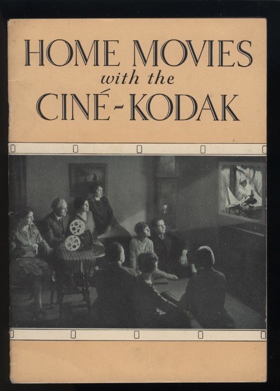 HOME MOVIES with the CINE-KODAK 1928年 / シネコダック16mm撮影用カメラ コダスコープ映写機 カタログ1冊 イーストマンコダック社発行_画像1