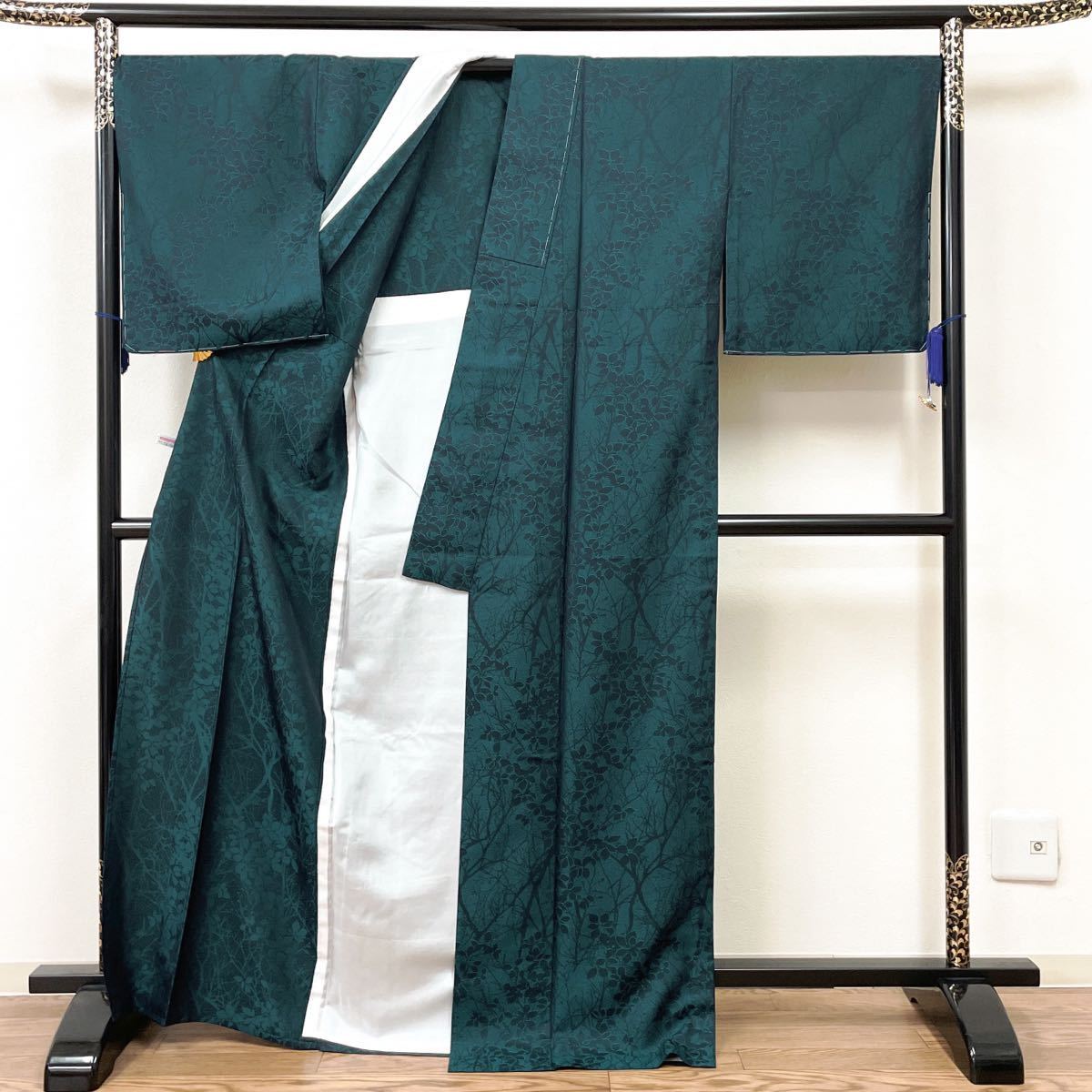 単衣 シックなデザインの御召 正絹 居敷当て-