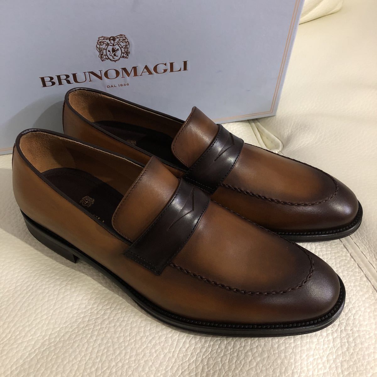  не использовался Италия производства Bruno Magli Loafer 8 размер Brown BRUNO MAGLI