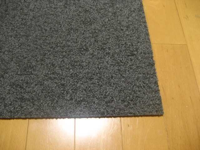 日本製タイルカーペット（１９枚）厚み6.5mm＜４８９３＞・１枚１９０円～_画像2