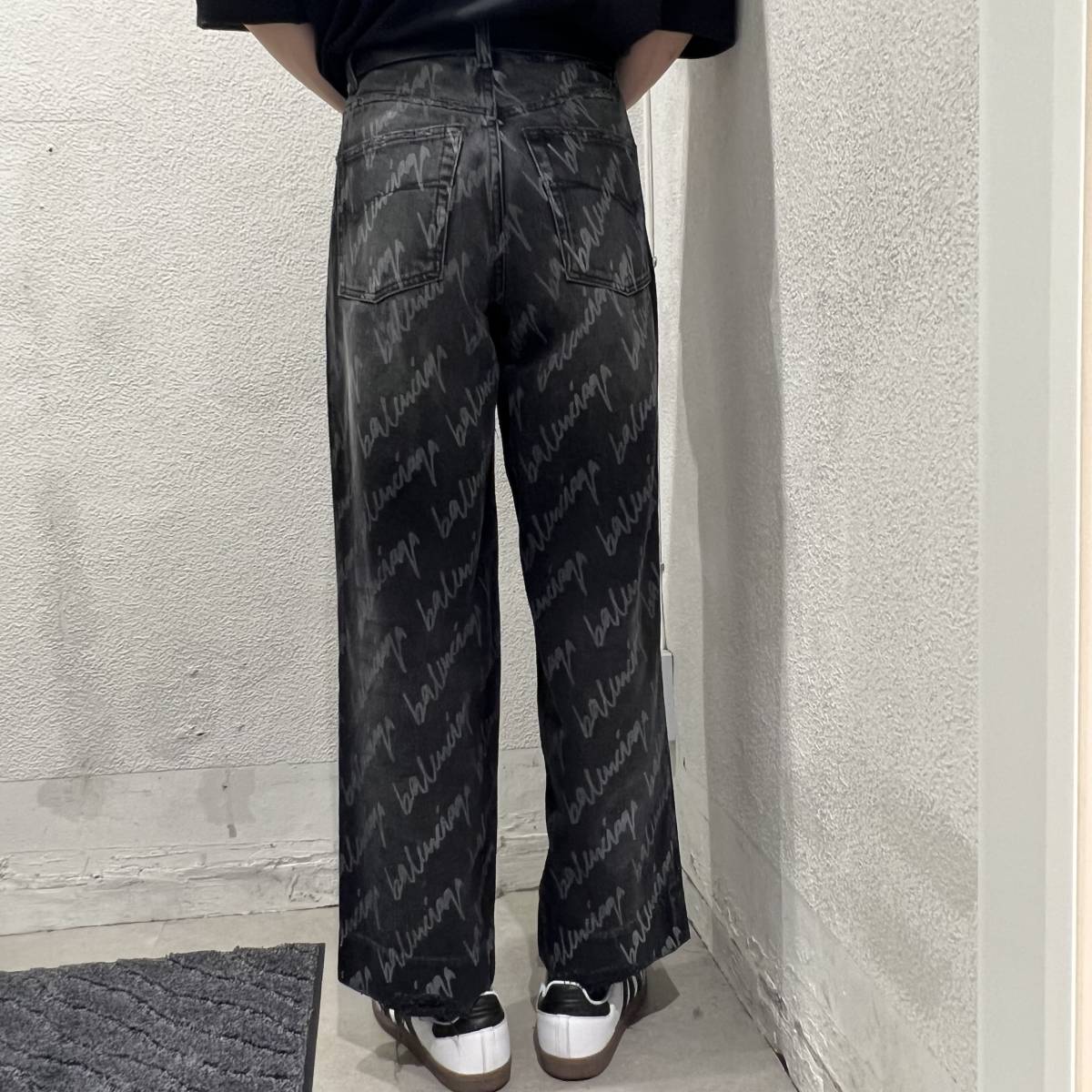 BALENCIAGA バレンシアガ デニムパンツ SIZE24.168cm52kg 600235 TMW21