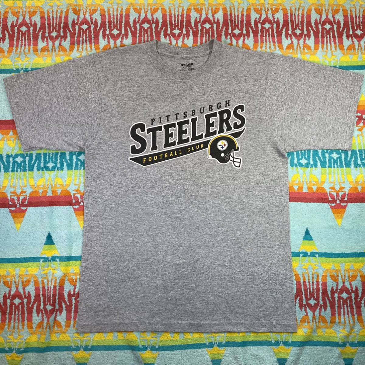 人気抜群!スポーツMIX NFL Football Reebok製 PITTSBURGH Steelers FOOTBALL CLUBピッツバーグ スティーラーズ フットボールクラブTシャツM_【スポーツMIX アメカジ】にピッタリの一枚