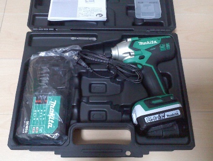  new goods free shipping Makita M695DS Makita rechargeable impact driver M695D 14.4V M697DSX