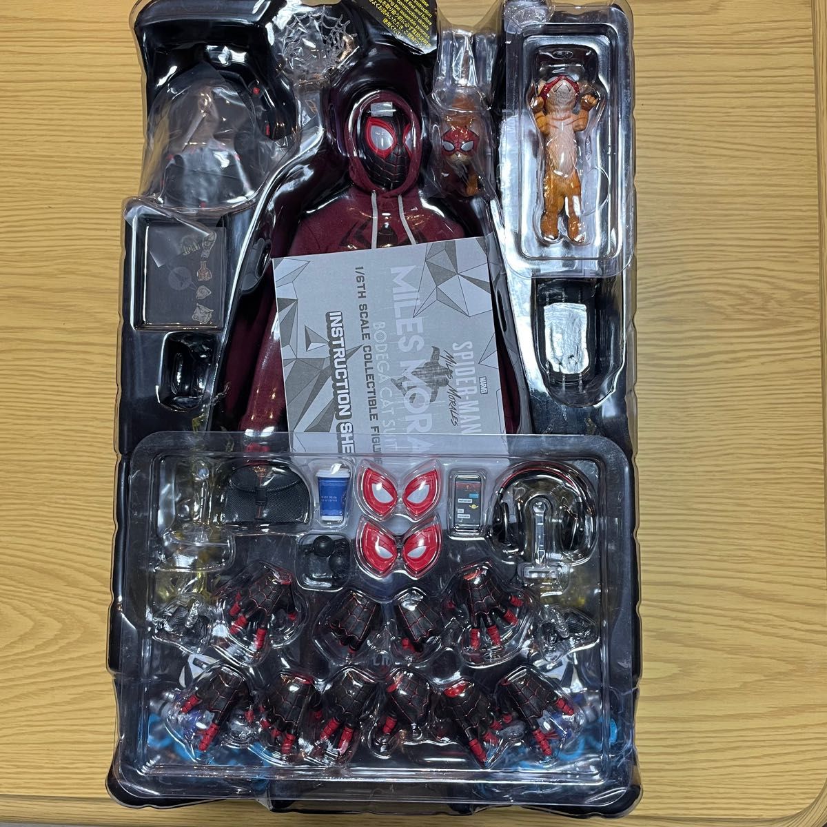 ホットトイズ スパイダーマン マイルス モラレス 売店の看板猫 ホットトイズ スパイダーマン マイルス モラレス 売店の看板猫